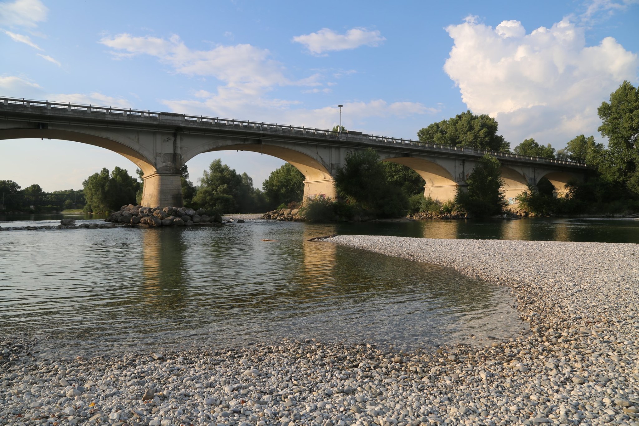 Pieris ricorda i dieci anni della Biblioteca e i 150 del ponte sull'Isonzo